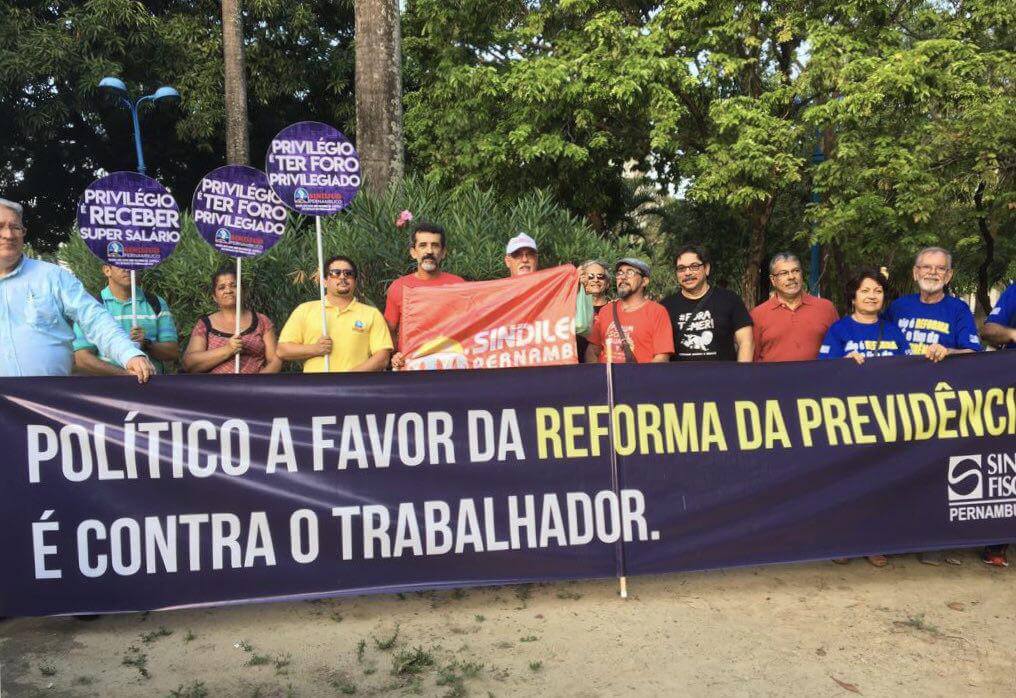 Contra a Reforma da Previdência, em Recife