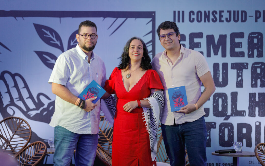 LANÇAMENTO DO LIVRO “A LUTA É JUSTA” CELEBRA 35 ANOS DO SINDJUD-PE COM MEMÓRIA E HISTÓRIA DA CATEGORIA